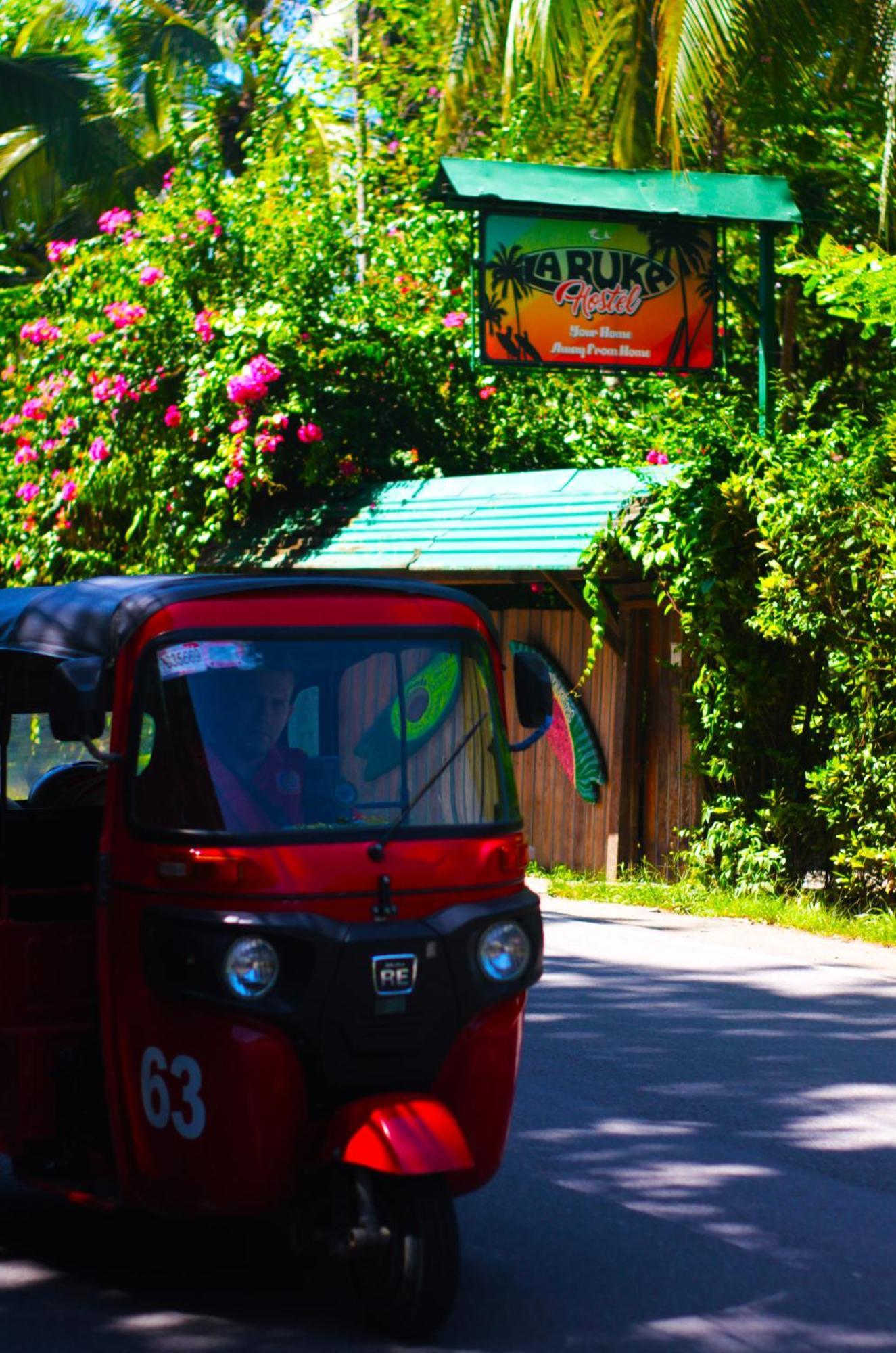 La Ruka Hostel Puerto Viejo de Talamanca ภายนอก รูปภาพ